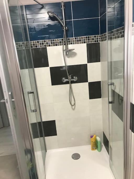 Maison Chaleureuse Au Centre Ville Nérac Екстериор снимка
